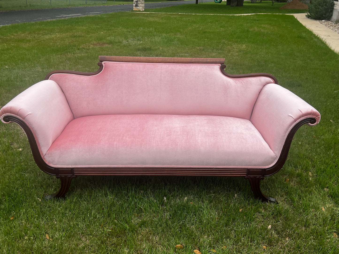 Pink Velvet Couch Rental