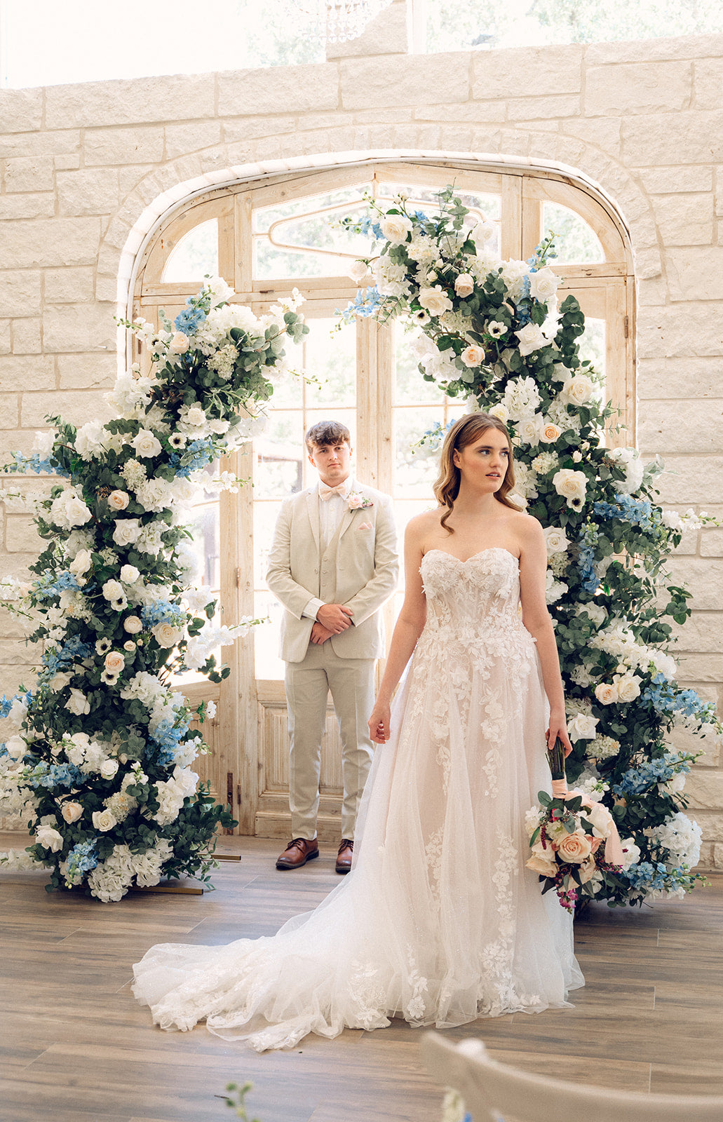 Faux flower rentals
Luxury faux floral rentals
Wedding flower rentals
Rent floral arches
Silk flower rentals
Faux floral decor for weddings
Wedding floral arch rental
Artificial wedding flowers
Flower wall rental
Ceremony flower rentals