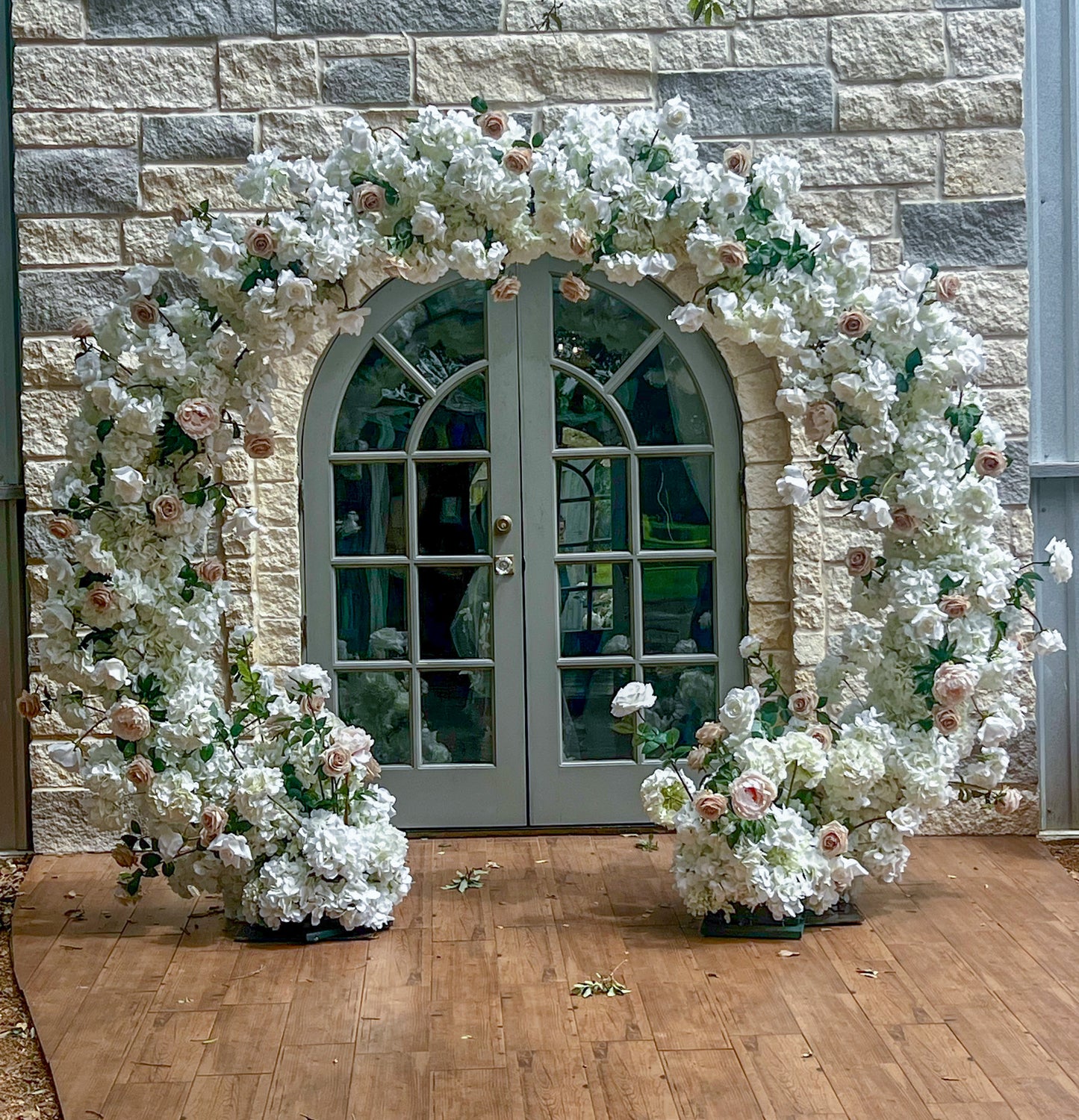 Timeless Elegance Arch