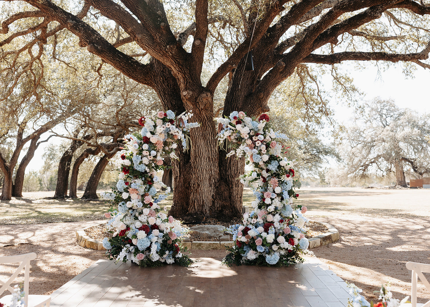 Custom Floral Arches | One-of-a-Kind Wedding Flower Installations